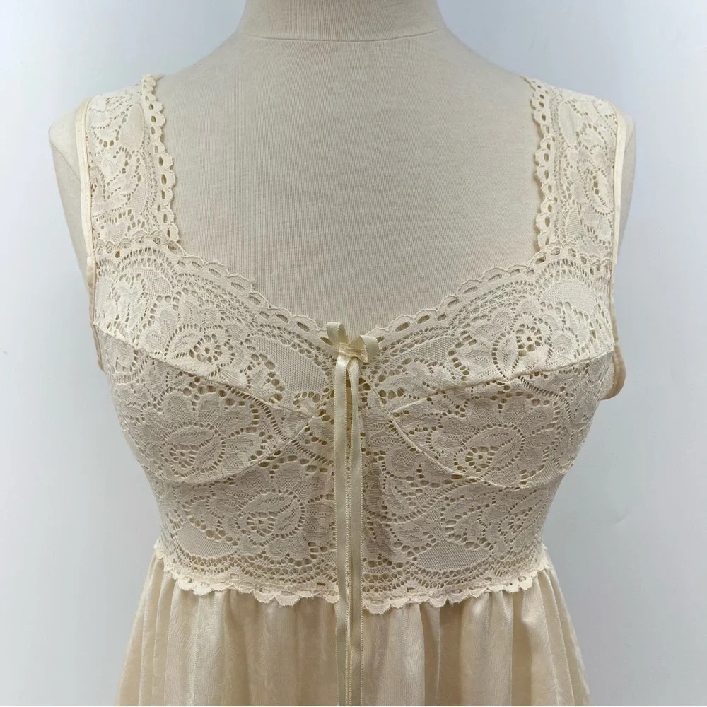Vintage M Ivory Nylon Lace Slip Dress bustier 0216 Romantic wedding medium